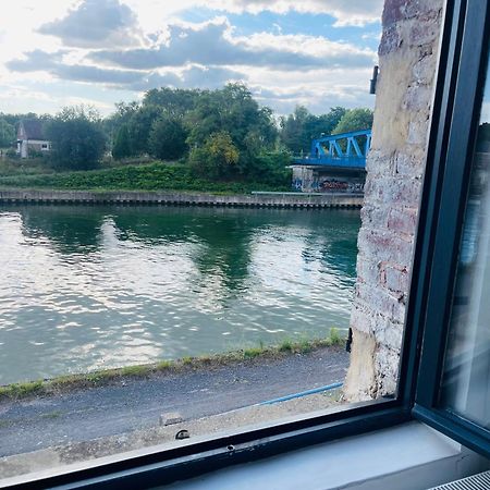 Maison "Au Fil De L'Eau" Douai Esterno foto