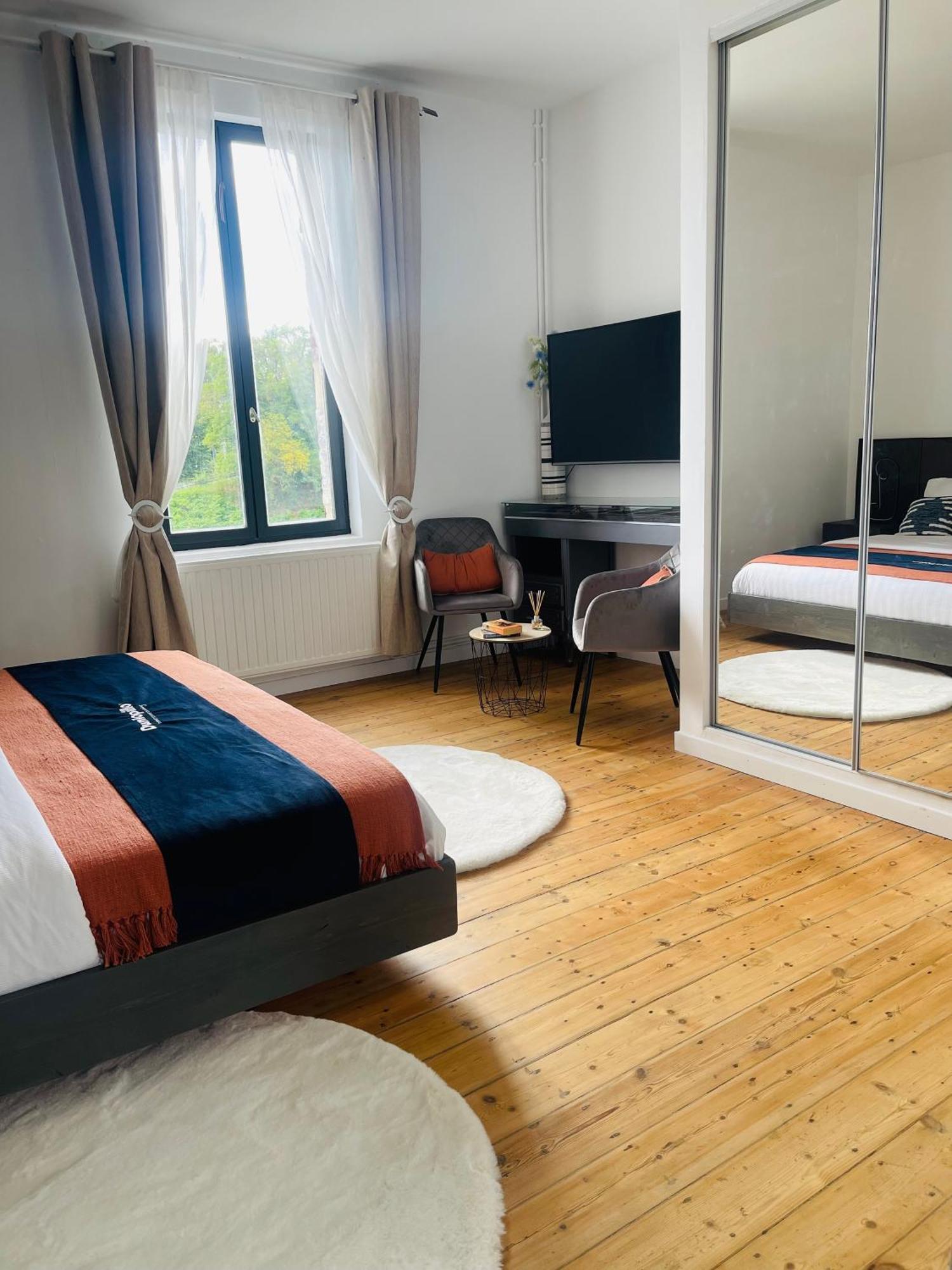 Maison "Au Fil De L'Eau" Douai Esterno foto