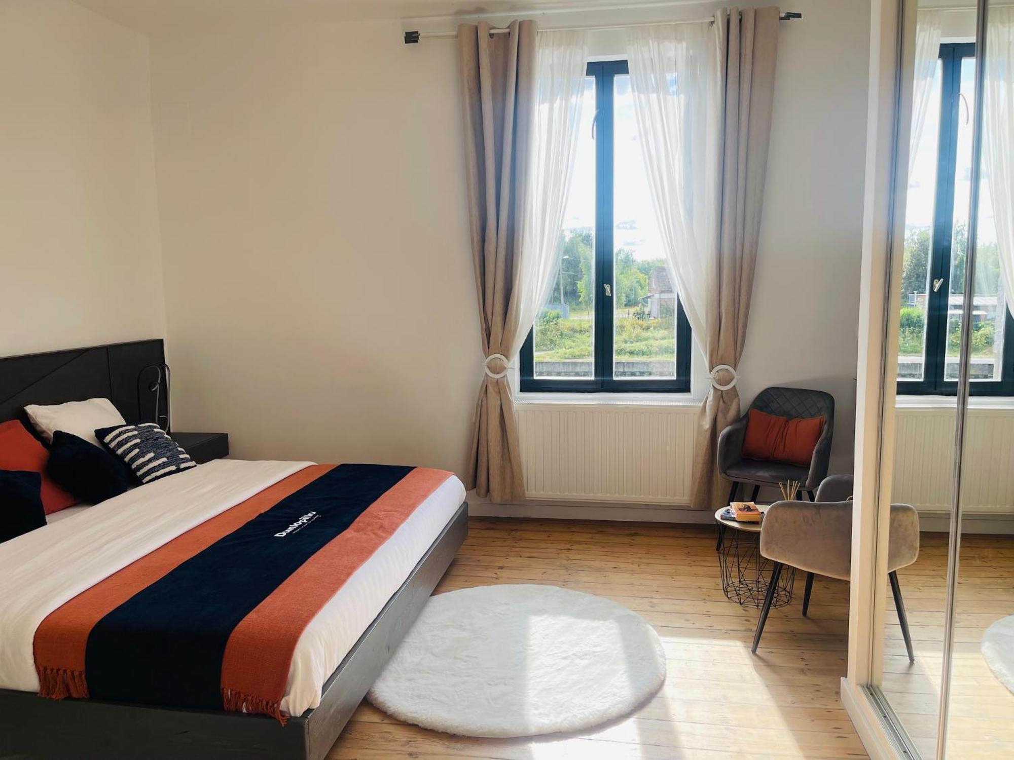 Maison "Au Fil De L'Eau" Douai Esterno foto