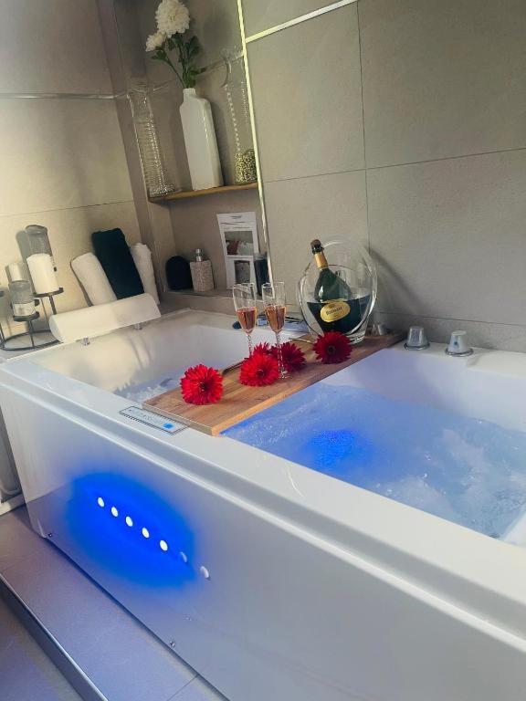 Maison "Au Fil De L'Eau" Douai Esterno foto
